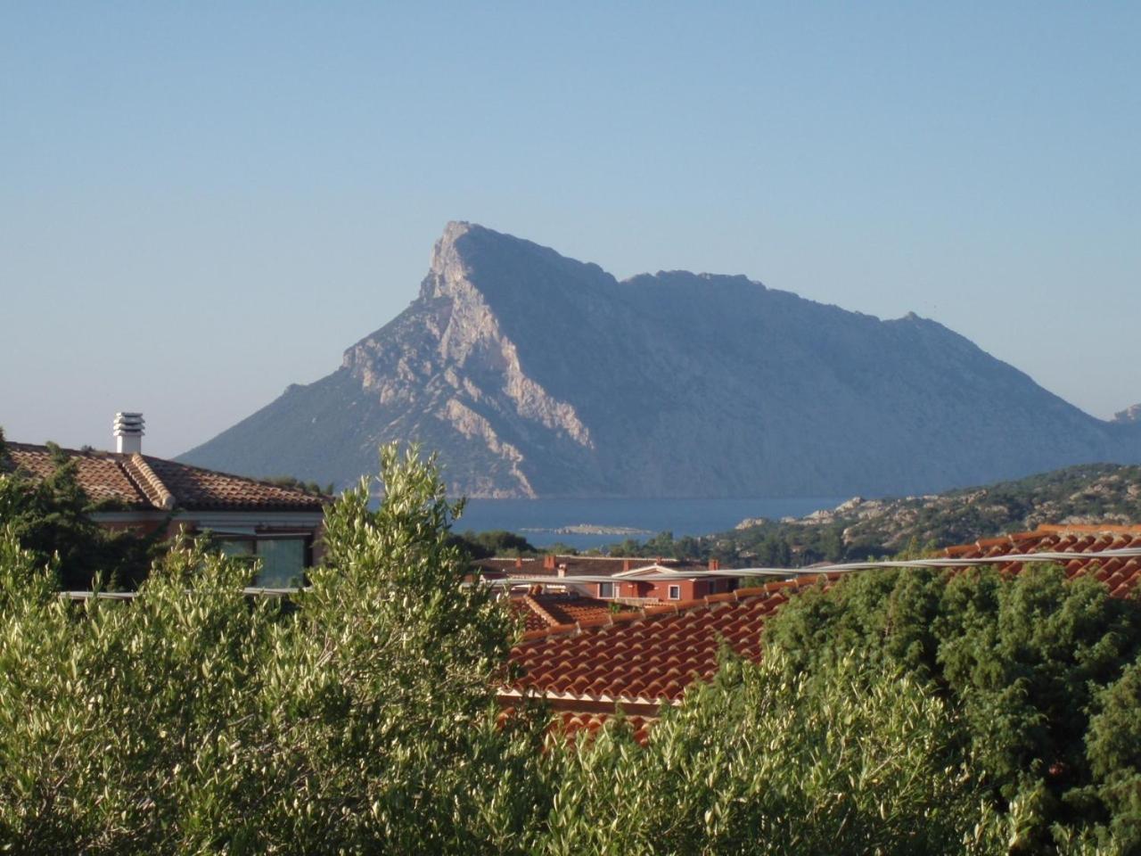 Hotel Lu Pitrali San Teodoro  Kültér fotó