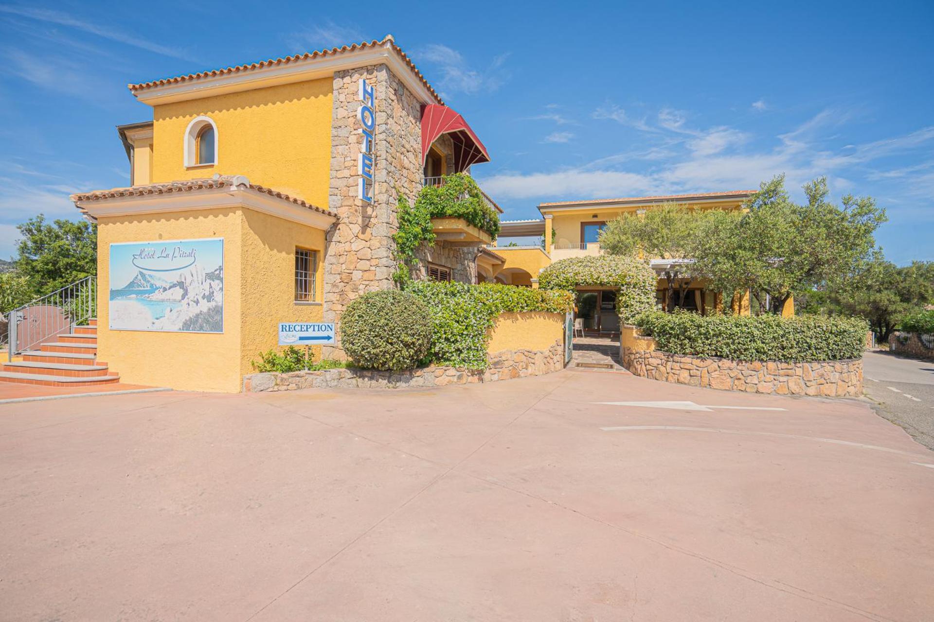 Hotel Lu Pitrali San Teodoro  Kültér fotó