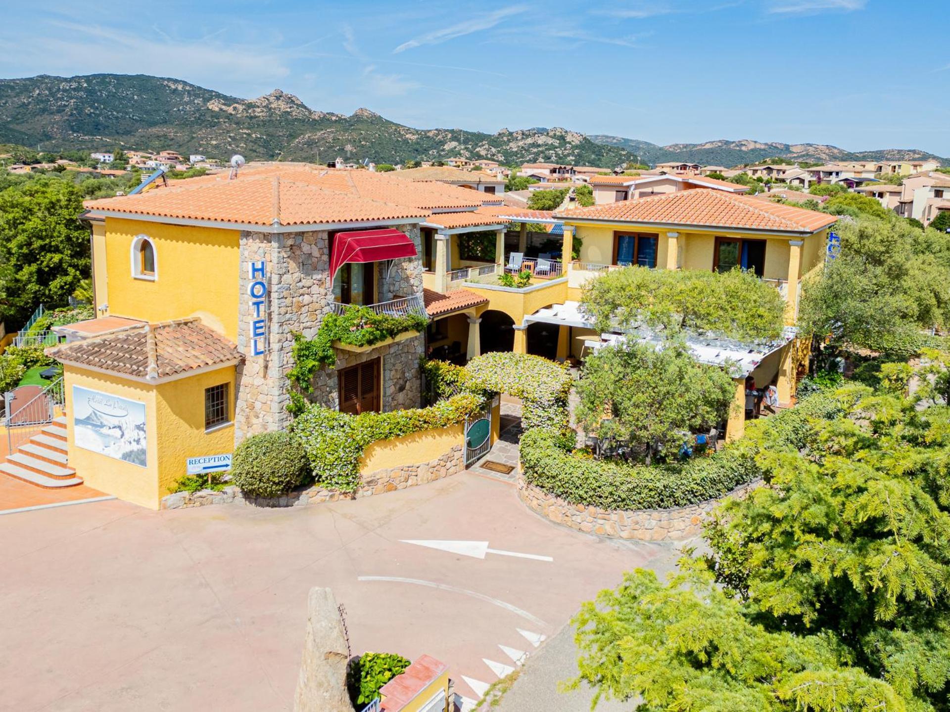 Hotel Lu Pitrali San Teodoro  Kültér fotó