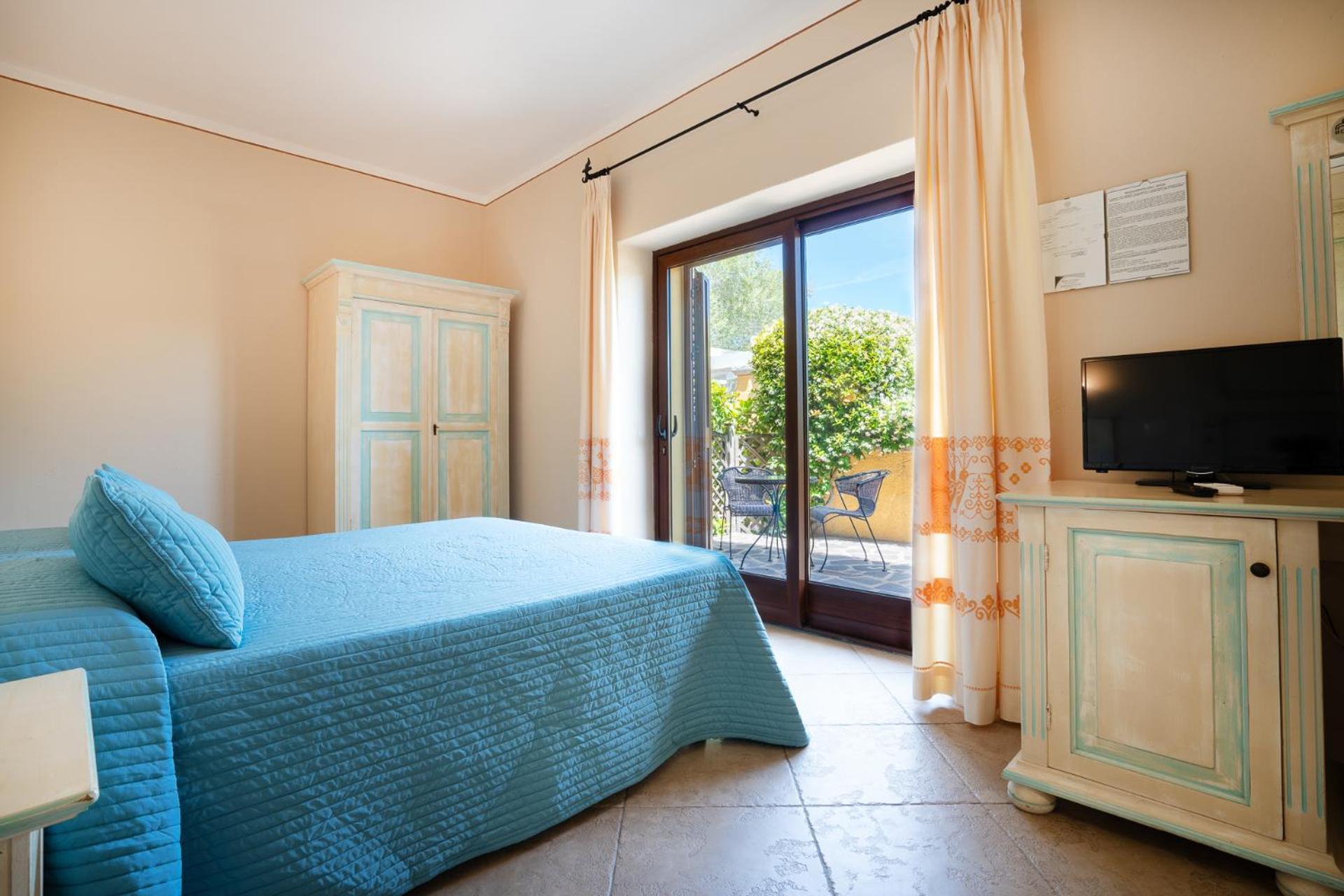 Hotel Lu Pitrali San Teodoro  Kültér fotó