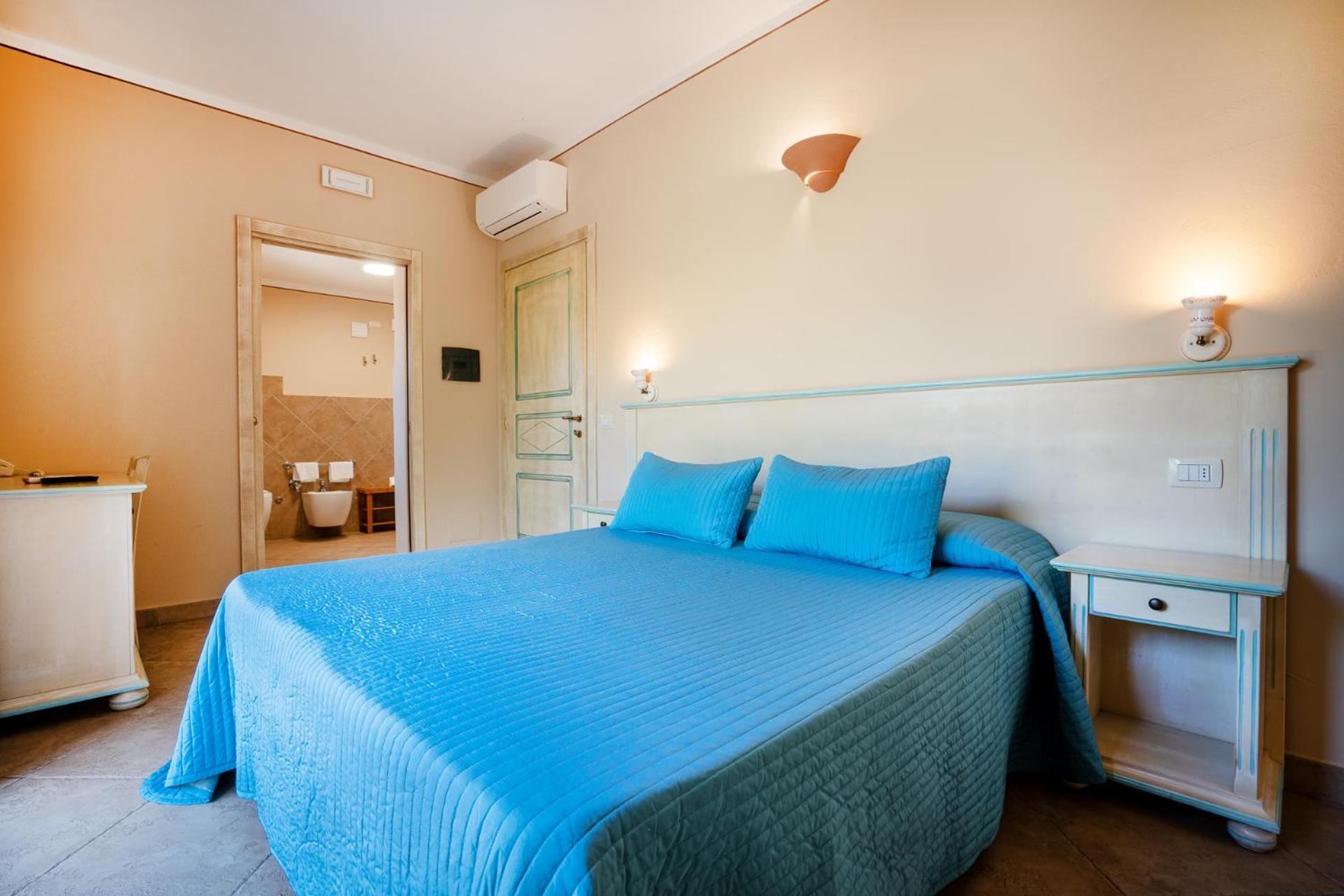 Hotel Lu Pitrali San Teodoro  Kültér fotó