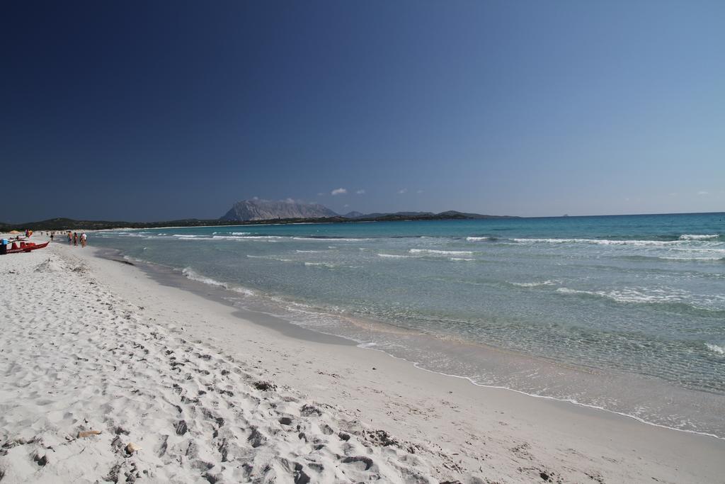 Hotel Lu Pitrali San Teodoro  Kültér fotó